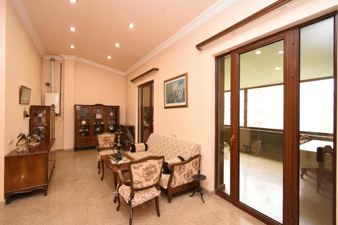 Guest House Yerevan Bagian luar foto